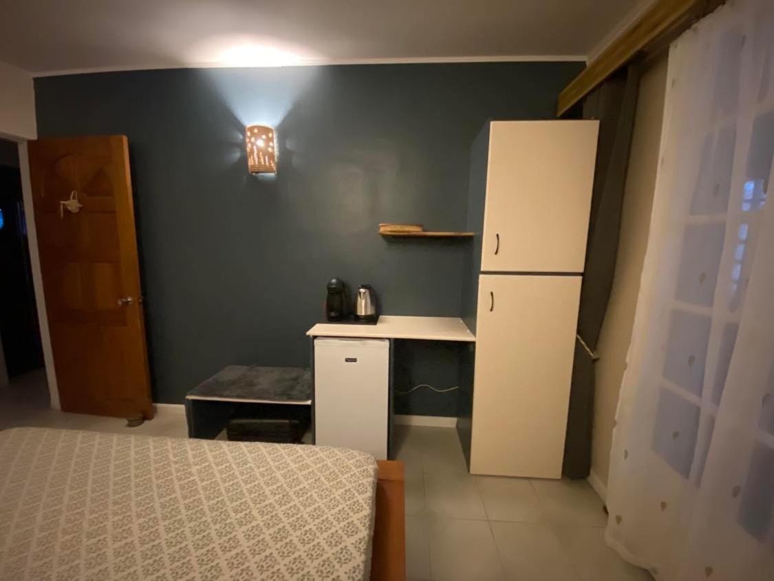 Ti Kaz Lo Ker Chambre D'Hote Chez L'Habitant Сен-Жозеф Екстериор снимка